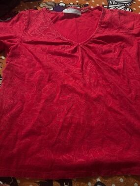 Red V-Neck Short Sleeve Floral Tee